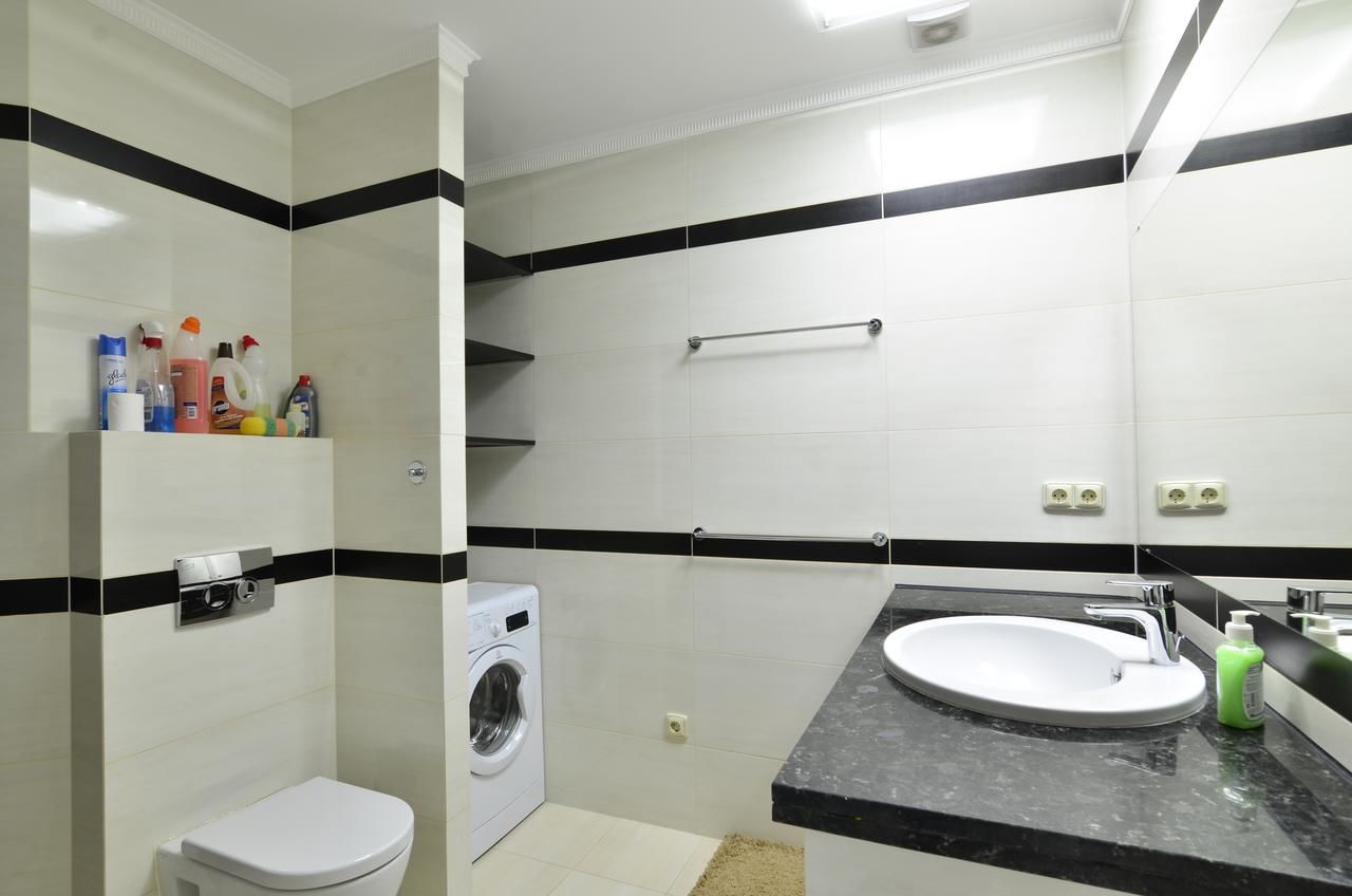 Апартаменты Apartment Prospect Svobody 1/3 Львов-23