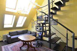 Апартаменты Apartment Prospect Svobody 1/3 Львов Двухуровневые апартаменты-2