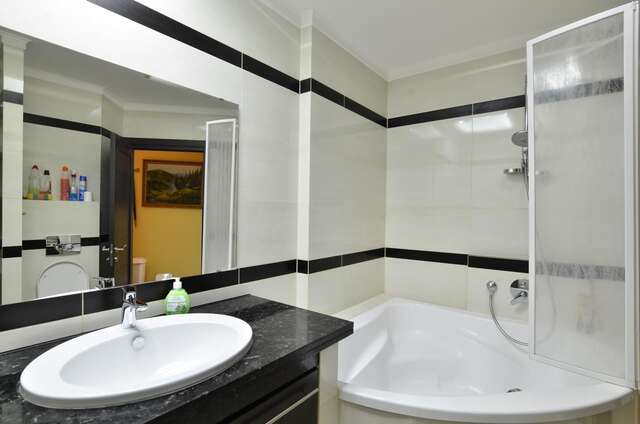 Апартаменты Apartment Prospect Svobody 1/3 Львов-21